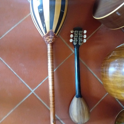 Vicente Sanchis classical guitar and 4-string bouzouki set with saz and baglamas