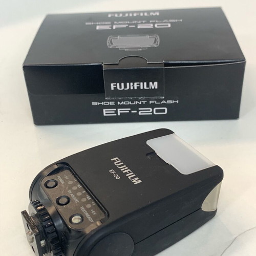 Fujifilm EF-20 flash used, ideal for X100V and X-Pro