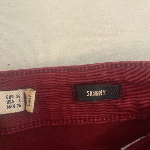 Bordeaux Zara jeans used, low-rise