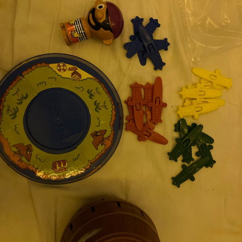 Tomy Hop Hop Pirates Pop Up Pirate used