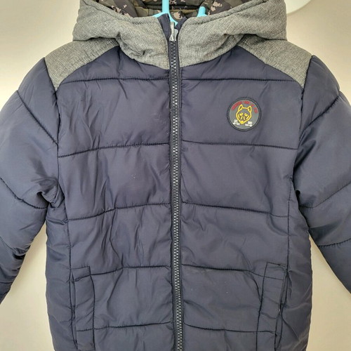 Reversible jacket for 2-year-old boy like new, blue and camouflage