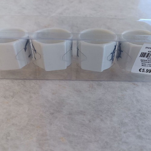 Napkin rings new with anchor design