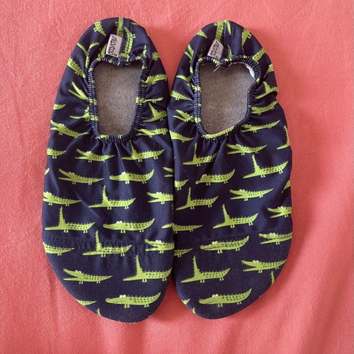Slipstop anti-slip slippers like new, sizes 26-28 and 34-36