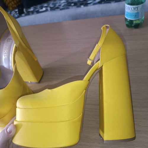 Bozikis yellow satin pumps with chunky platform like new, size 38