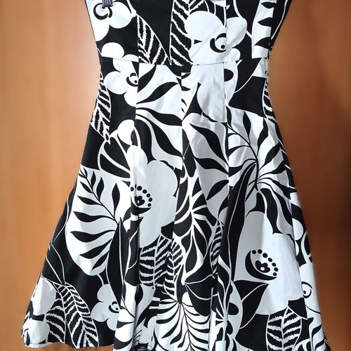Strapless Dress black and white floral pattern made in Italy like new