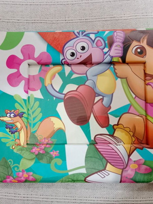 Dora the Explorer children's photo frame like new