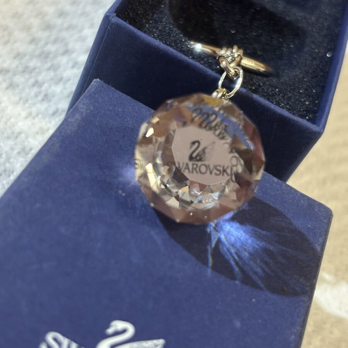 Swarovski keychain new, silver color