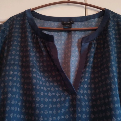 Ann Taylor summer shirt like new, size XL, black and beige