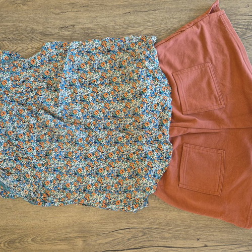 Set shorts and floral t-shirt like new, Marlen, multicolor orange