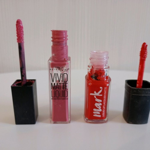 Maybelline and Avon lipgloss used