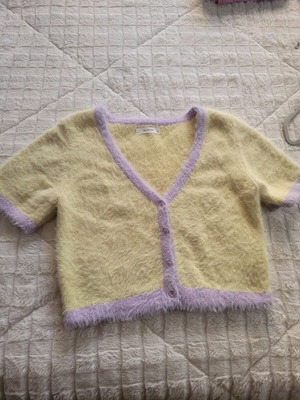 Reserved crop top short sleeve shirt like new, purple and yellow, size XL