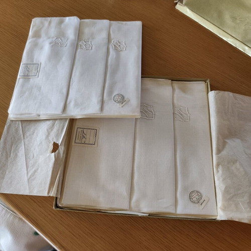 Madeira handkerchiefs set of 6 new with authentic Gayfer s box