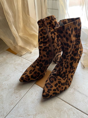 Leopard ankle boots new, autumn winter size 40
