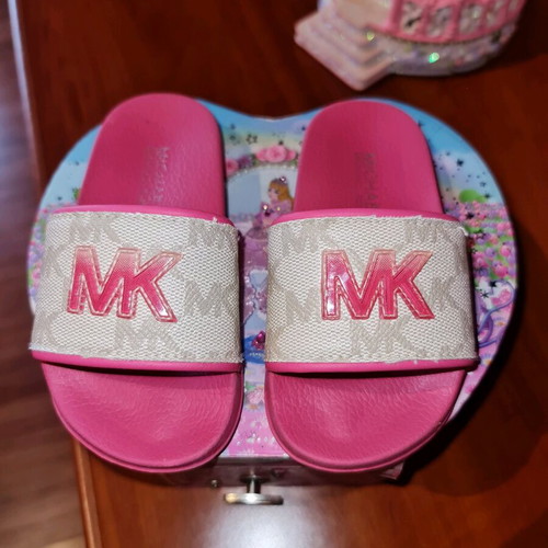 Michael Kors slides size 23 pink like new