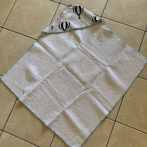 Baby towels used, set of 4, 100% cotton