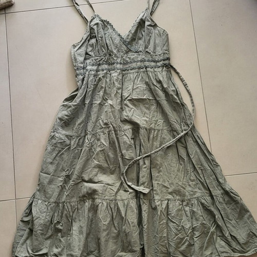 Vintage khaki dress with lace like new, fits S M L