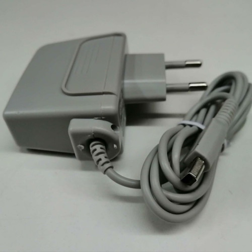 Nintendo AC power adapter new for 2DS, 3DS, DSi consoles
