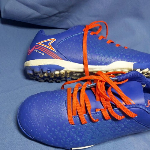 Football shoes used, size 37, blue