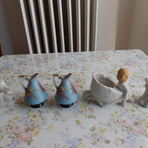 Vintage home decor like new, set of 3 pieces