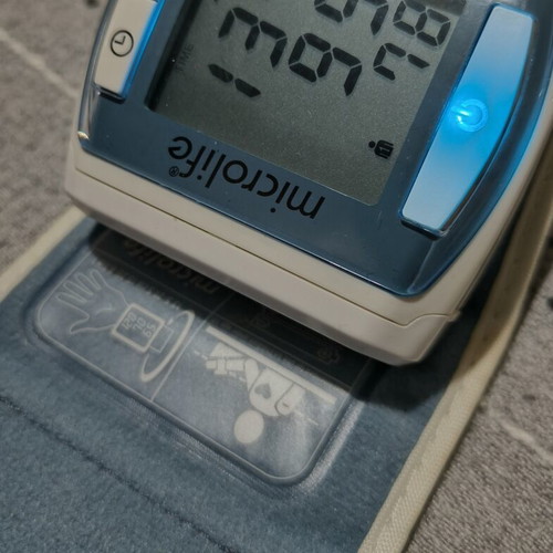 Microlife Wrist Blood Pressure Monitor like new