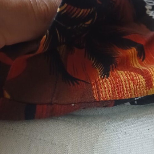 Men's Hawaiian Shirt with Short Sleeves like new, red tropical print