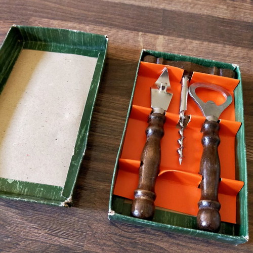 Bar set like new