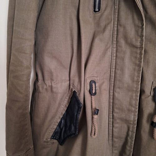 Bershka women's long jacket with detachable fur hood khaki, like new