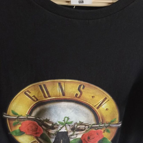 T-shirts like new with Slayer, Batman, Mortal Kombat, Darth Vader, Guns N Roses, Game Of Thrones