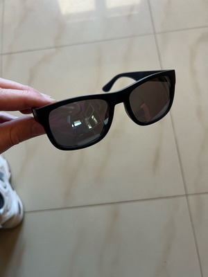 Tommy Hilfiger sunglasses used, blue