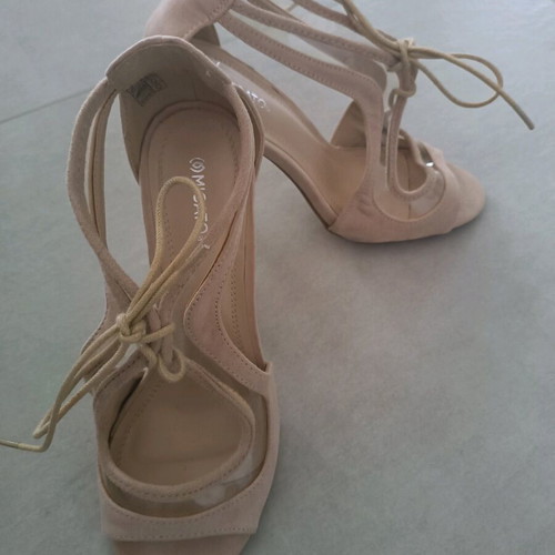 Migato sandals like new, size 36, beige