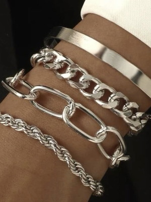 Bracelets set of 4 pieces wearable separately