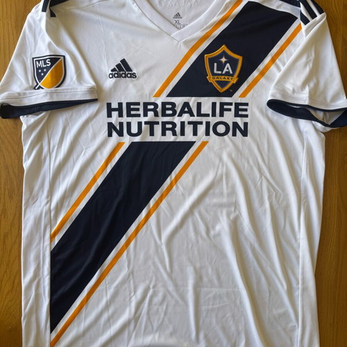 La Galaxy 2017/18 Home Football Jersey Adidas like new with custom David Beckham nameset