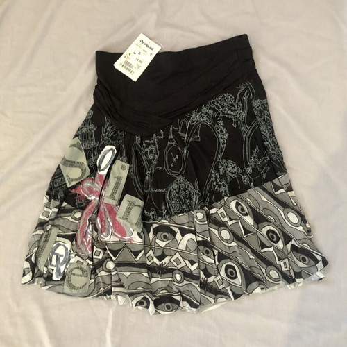 Desigual skirt new, 100% viscose with sequins and patchwork, size S