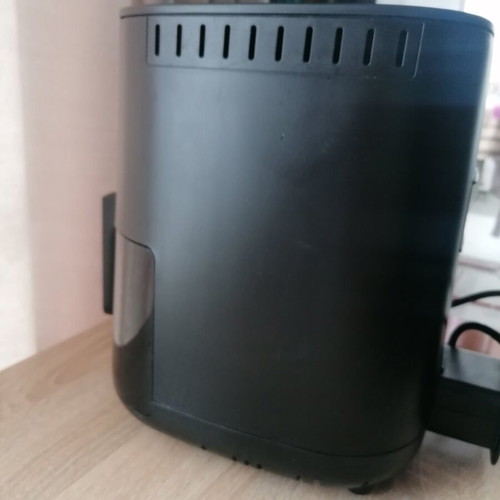 Tefal Easy Fry air fryer like new, 3.5L capacity