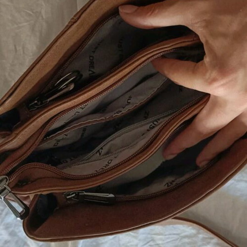 Vintage leather messenger bag like new, brown