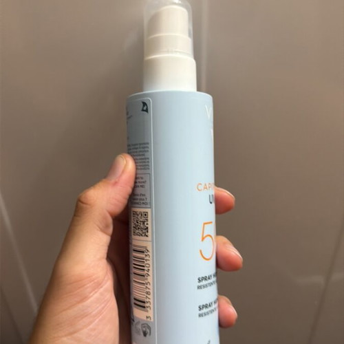 Vichy UV Aqua Capital Soleil SPF 50 hydrating spray new