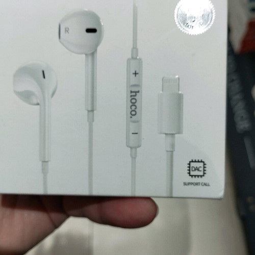 Handsfree Earphones with Lightning Connector for iPhone