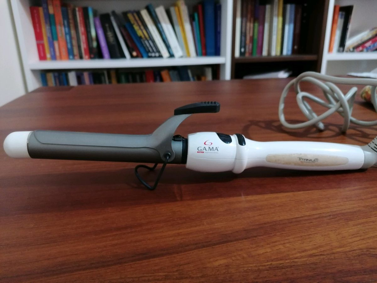 Gama 2024 curling iron