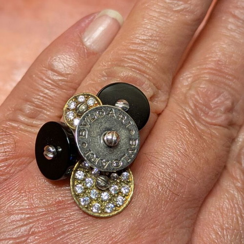 D&C silver cocktail ring like new, rotating circular elements