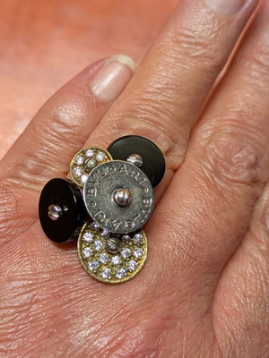 D&C silver cocktail ring like new, rotating circular elements