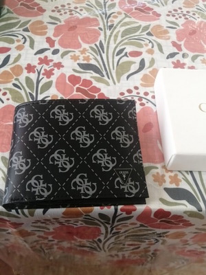 Guess leather men's wallet new, black and gray