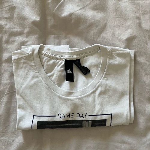 Adidas Tshirt