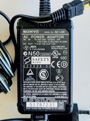 Sony Cybershot AC-LS5 charger for digital cameras