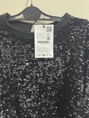 Μπλούζα Zara καινούργια με πούλιες μαύρη