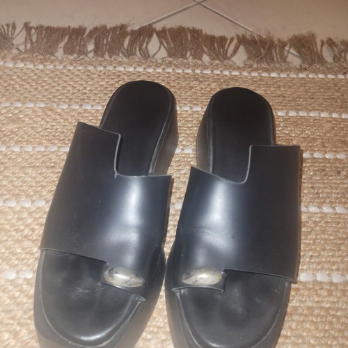 Fashion Project leather platform sandals like new, size 41, black