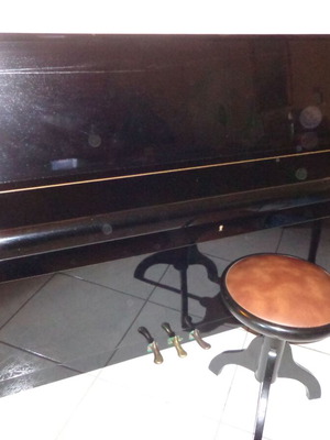 Alexander Herrmann black piano with stool used, 80s era
