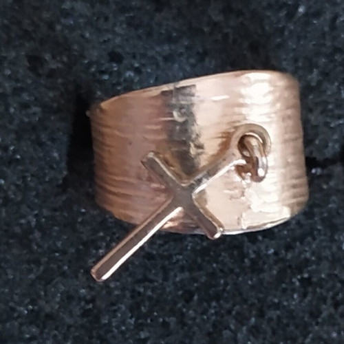 Savalier ring with cross new