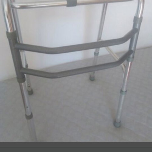 Peraftira walker Vita Orthopaedics like new, lightweight aluminum