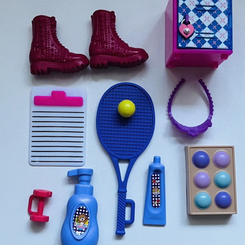Doll accessories like new, colorful set