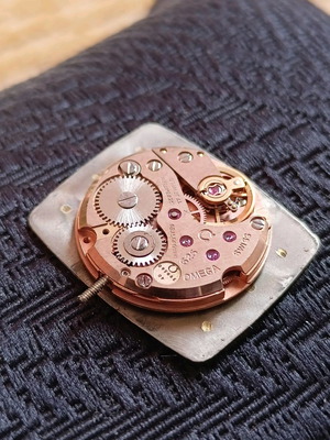 Omega cal.625 mechanical watch movement, 17 jewels